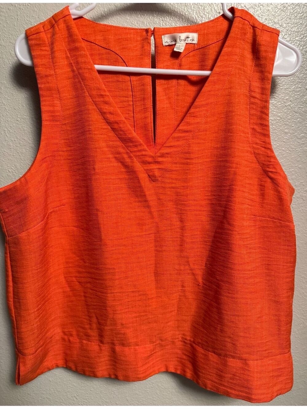 Nine Britton Textured Orange Sleeveless Crop Top - NWOT Size Large